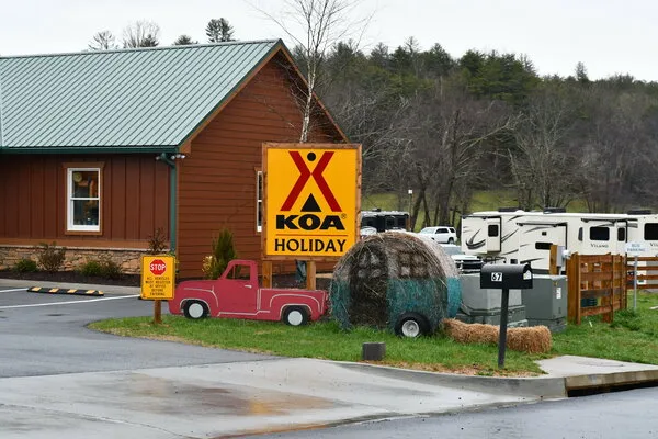 blue-ridge-toccoa-river-koa-blue-ridge-mrxig
