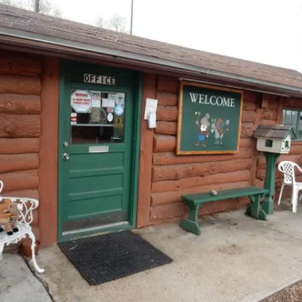 goldfield-rv-campground-colorado-springs-w23ds