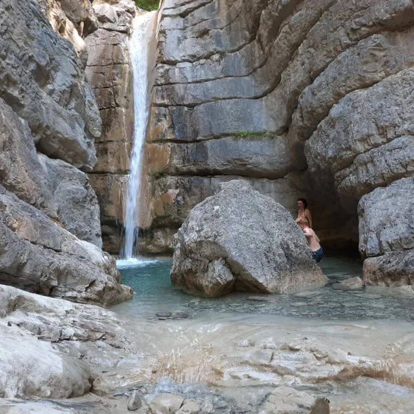 le-parc-des-serigons-montmaur-txxl5