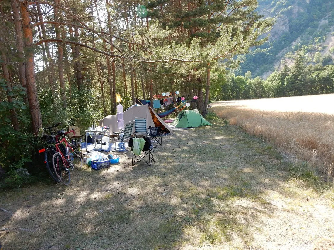 le-parc-des-serigons-montmaur-vcgub