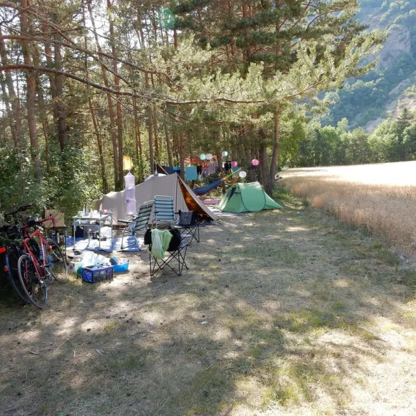 le-parc-des-serigons-montmaur-vcgub