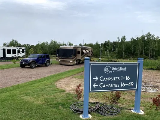 black-beach-campground-silver-bay-fkndl