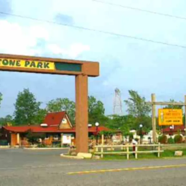 jellystone-niagara-falls-niagara-falls-lq3ce