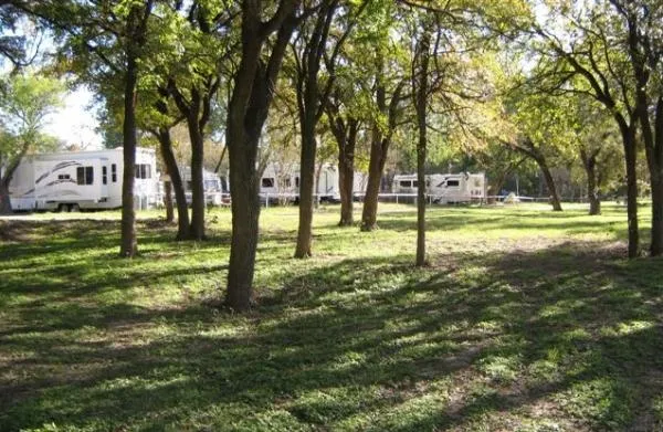 hidden-valley-rv-park-von-ormy-936o6