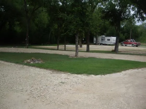 hidden-valley-rv-park-von-ormy-iyhe6