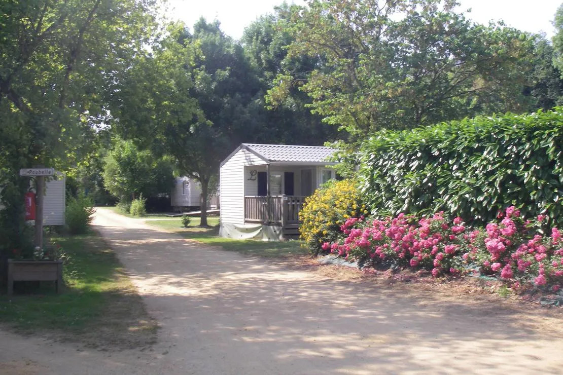 camping-les-portes-de-lanjou-durtal-ira9r