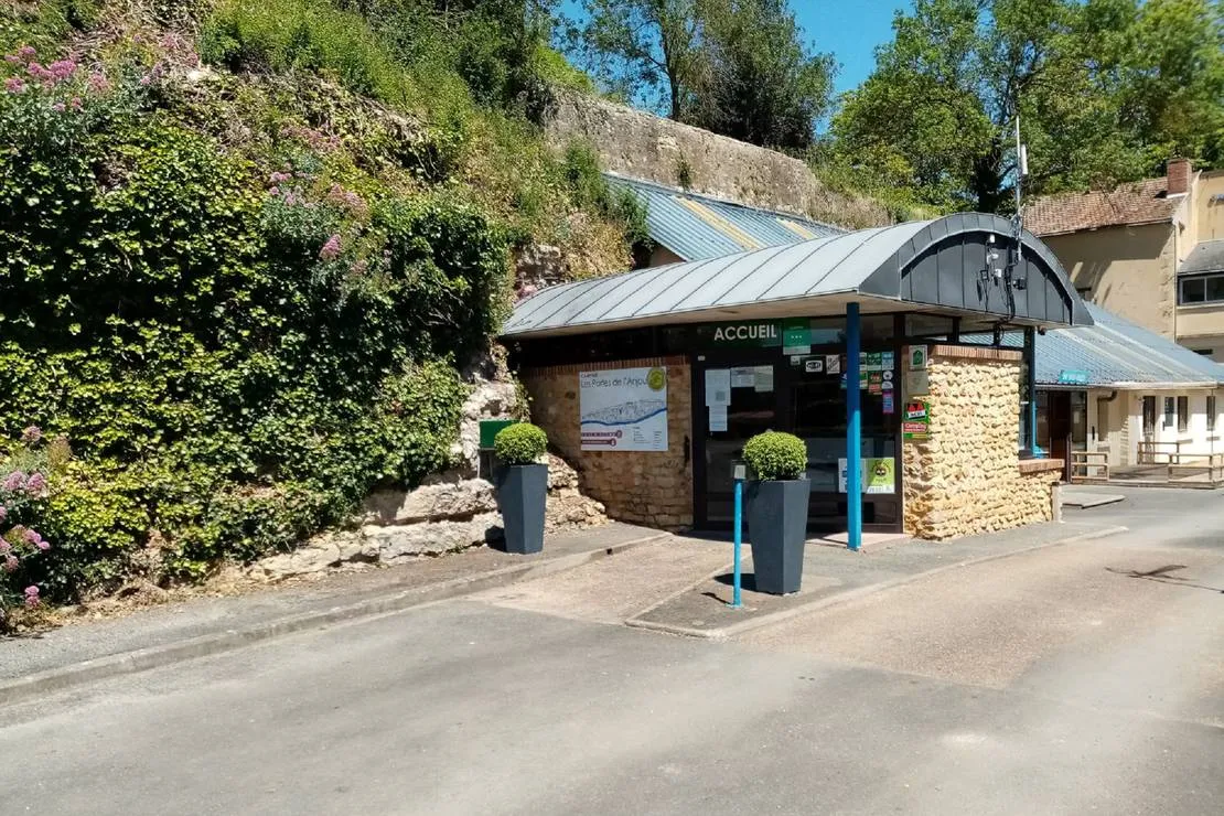 camping-les-portes-de-lanjou-durtal-m7keq