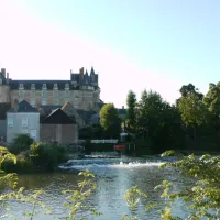 camping-les-portes-de-lanjou-durtal-majes
