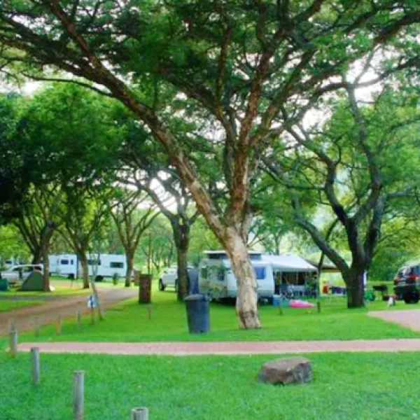 elangeni-holiday-camp-elands-valley-waterval-boven-0nksg