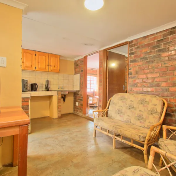 elangeni-holiday-camp-elands-valley-waterval-boven-3hz8k