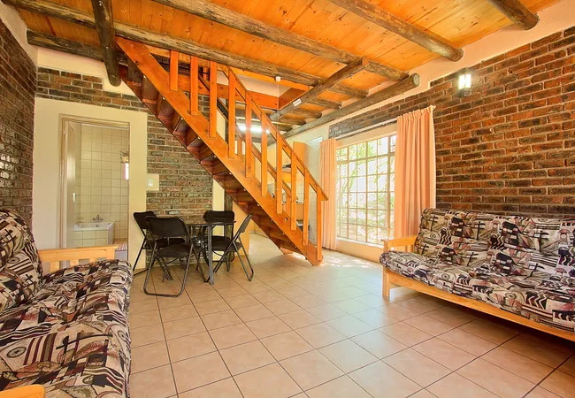 elangeni-holiday-camp-elands-valley-waterval-boven-anpia