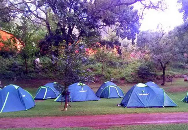 elangeni-holiday-camp-elands-valley-waterval-boven-dvg6j