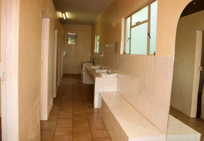 elangeni-holiday-camp-elands-valley-waterval-boven-ns2cr
