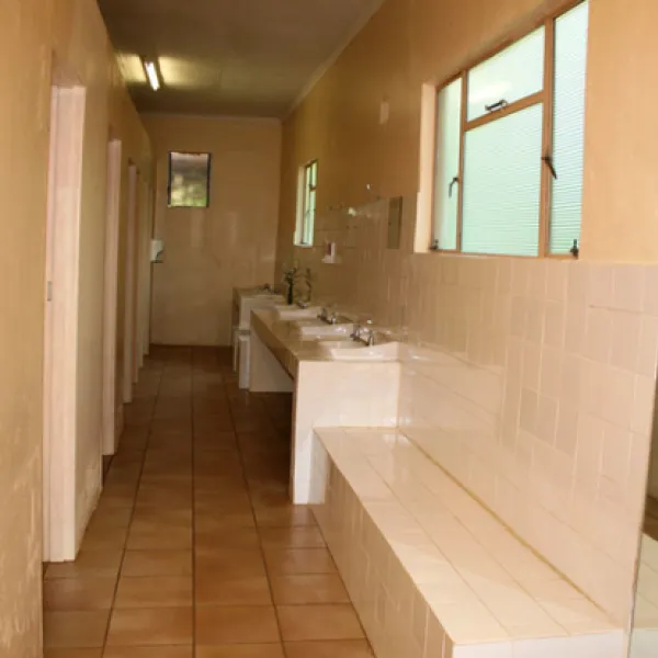 elangeni-holiday-camp-elands-valley-waterval-boven-ns2cr