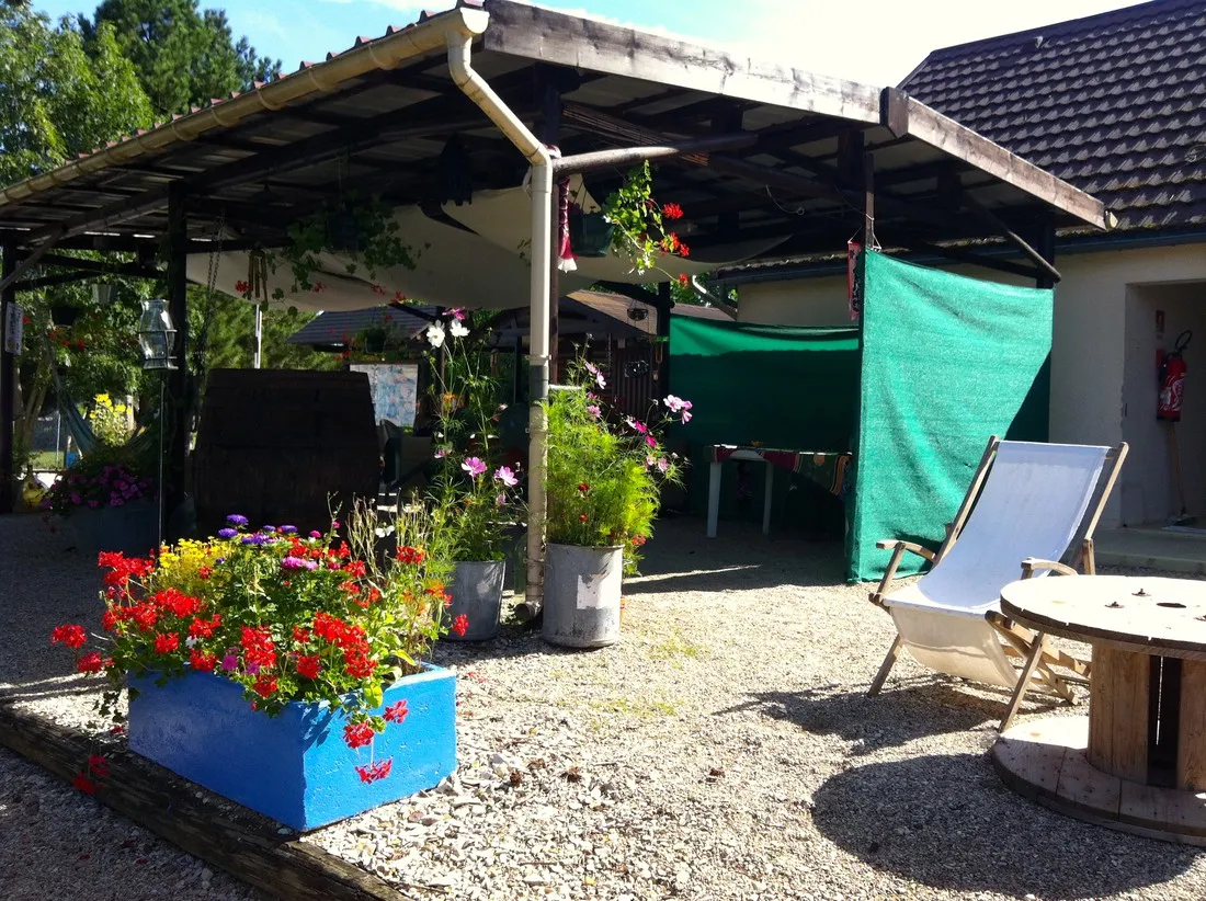 municipal-de-la-noue-marrou-ligny-le-chatel-hhuig
