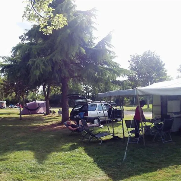 municipal-de-la-noue-marrou-ligny-le-chatel-tkvbv
