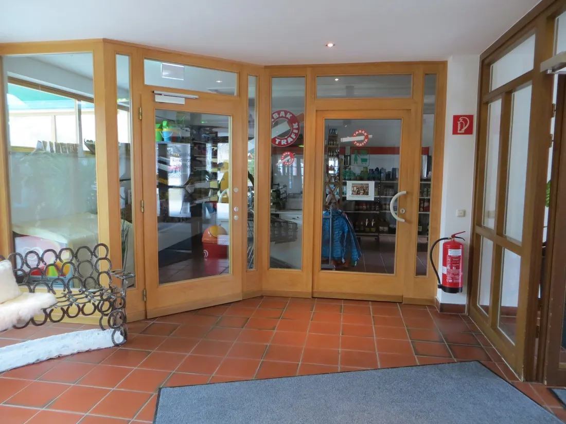 seecamp-zell-am-see-dibbr