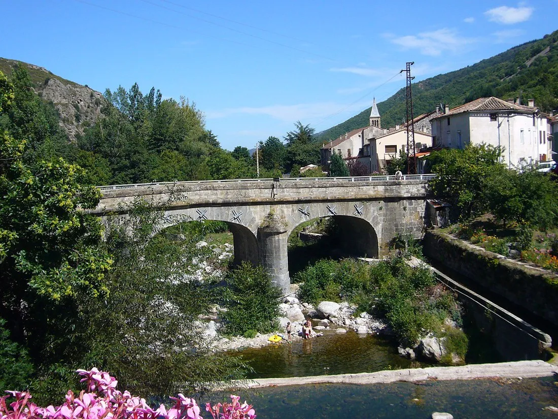 la-chataigneraie-mayres-ardeche-lmfcf