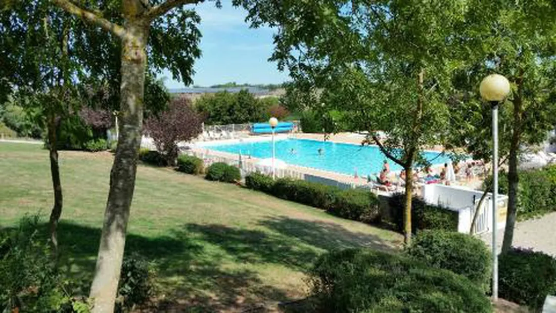 campeole-domaine-de-combelles-rodez-agtcy