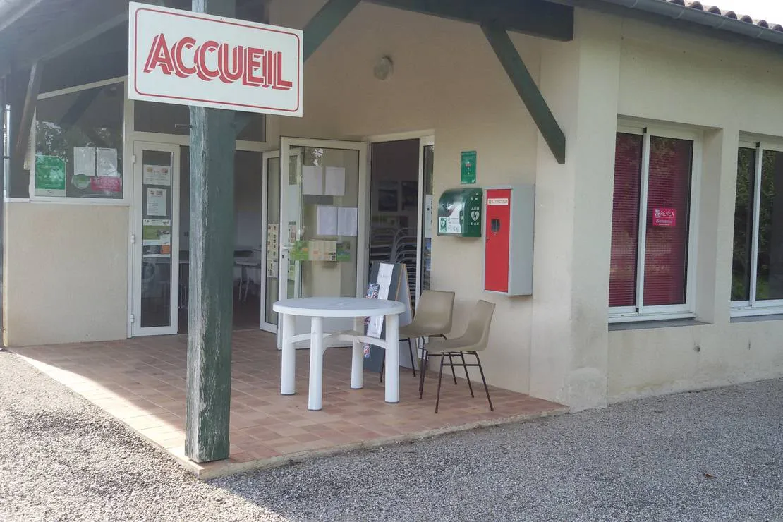 camping-hameau-de-lustrac-trentels-nrzjb