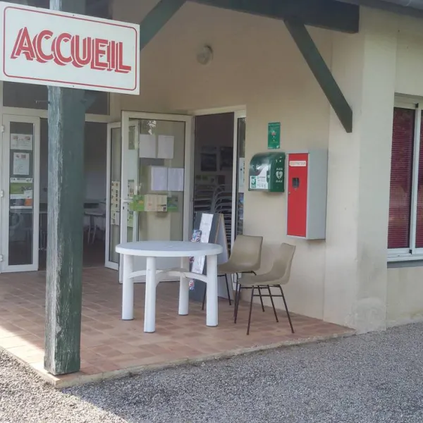 camping-hameau-de-lustrac-trentels-nrzjb