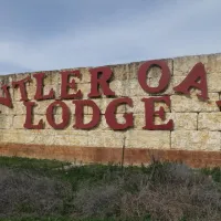antler-oaks-lodge-bandera-scikk