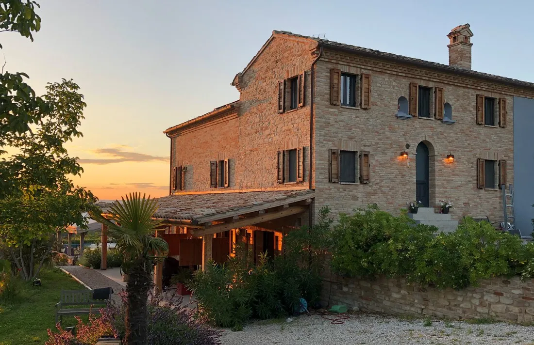 agriturismo-unico-senso-glamping-montottone-ueghu