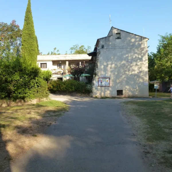 le-moulin-des-iscles-roquebrune-sur-argens-b8gr5
