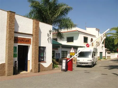 laguna-playa-torre-del-mar-8yjgo