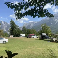 camping-freskia-theth-thethshkoder-tined