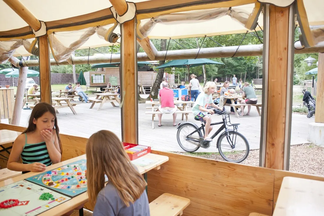 huttopia-lac-de-sille-sille-le-guillaume-sarthe-qcaxo