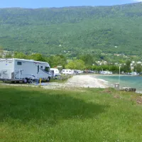 lile-aux-cygnes-le-bourget-du-lac-savoie-nnebl