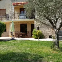 les-paillotes-ruoms-sampzon-ardeche-vunmf