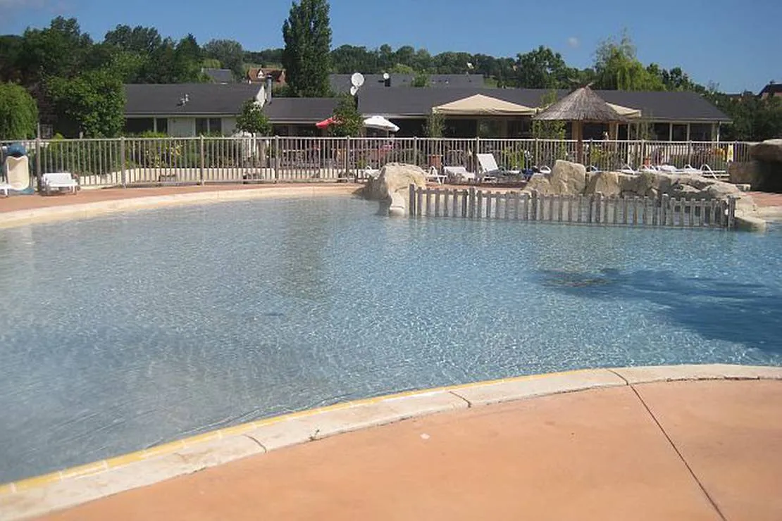 camping-de-la-vallee-saint-arnoult-lqc14