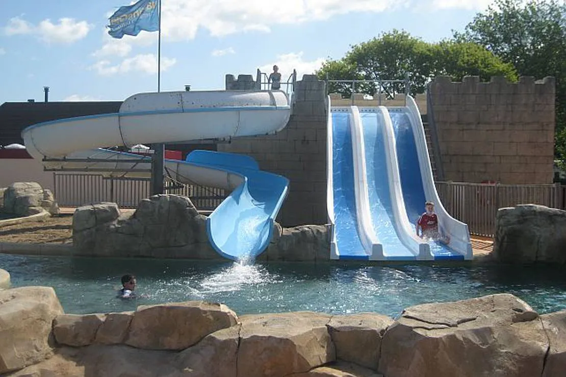 camping-de-la-vallee-saint-arnoult-vnfh1
