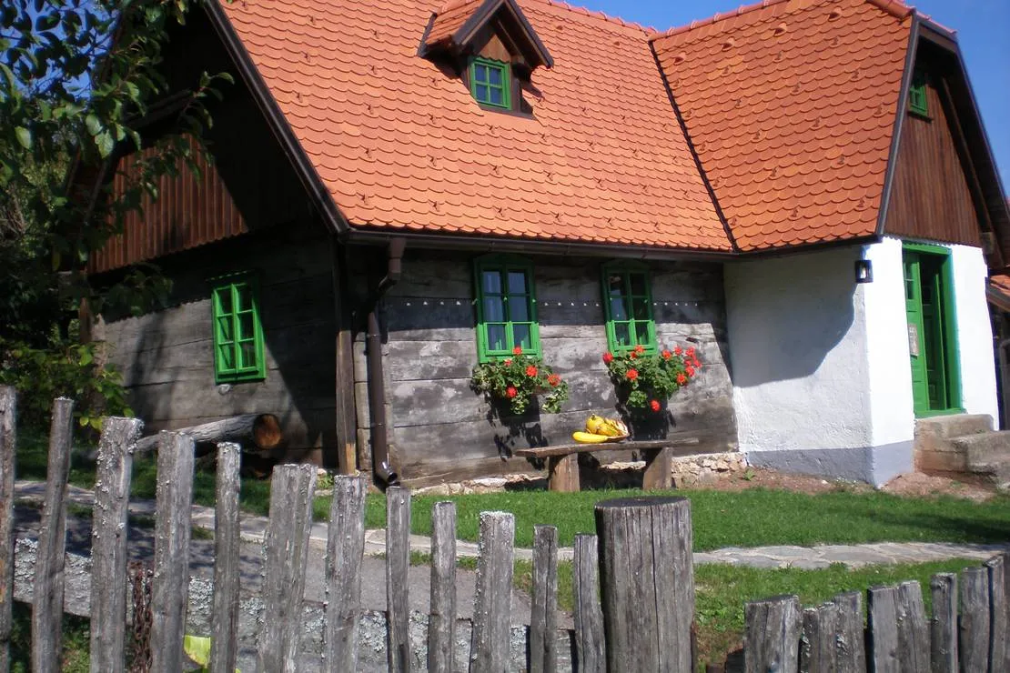 etno-kuca-pod-okicem-klake-samobor-bxhub