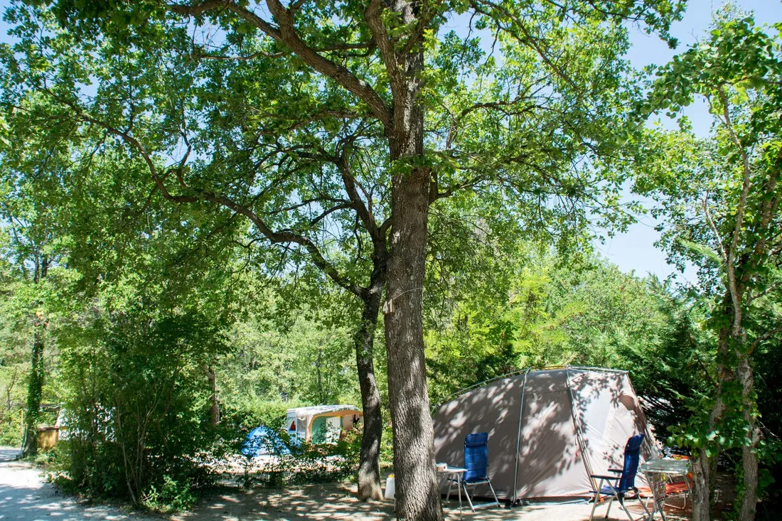 le-luberon-apt-fljyr