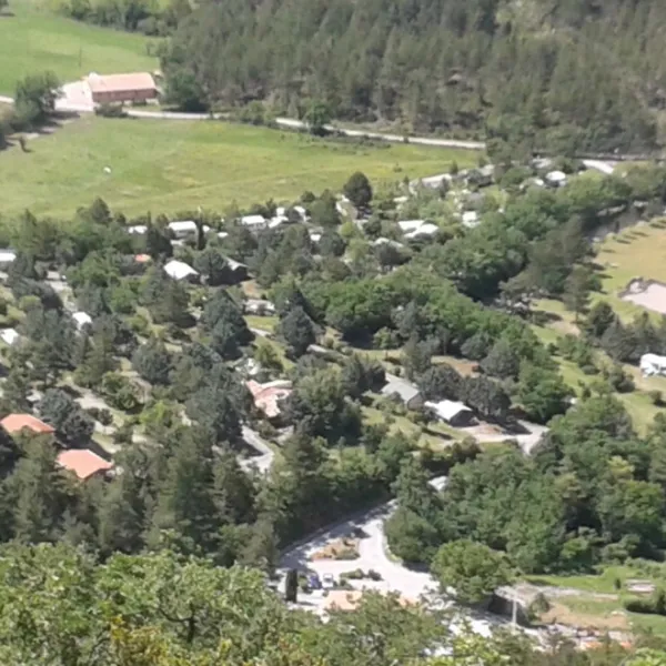 le-domaine-des-2-soleils-serres-tyxzf