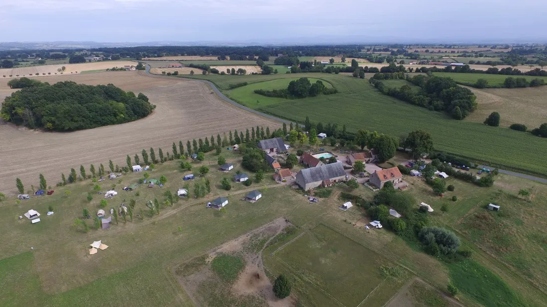 les-voisins-montaigu-le-blin-stljz