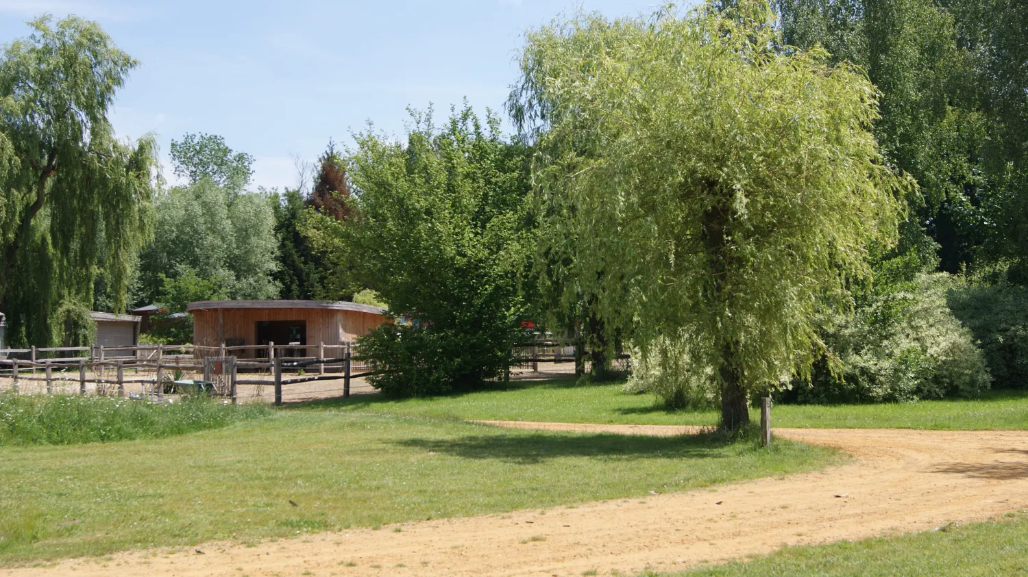 willow-camp-beauvechain-rp5no