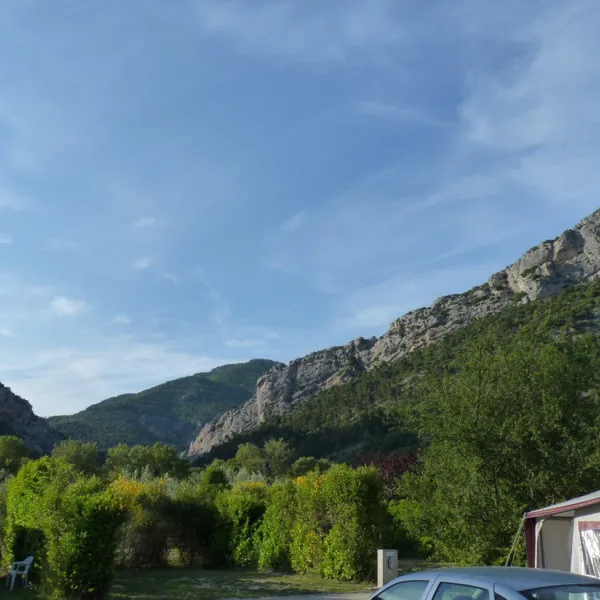 la-fontaine-dhannibal-buis-les-baronnies-twkdd