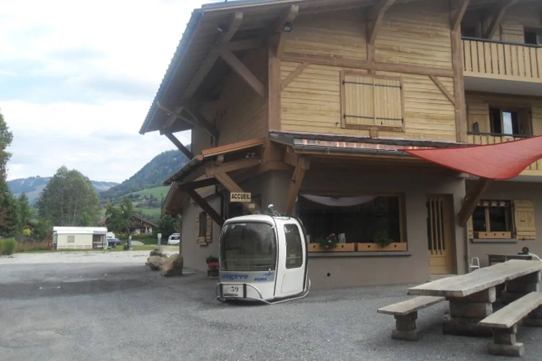 camping-les-pres-de-larly-praz-sur-arly-3cbn9