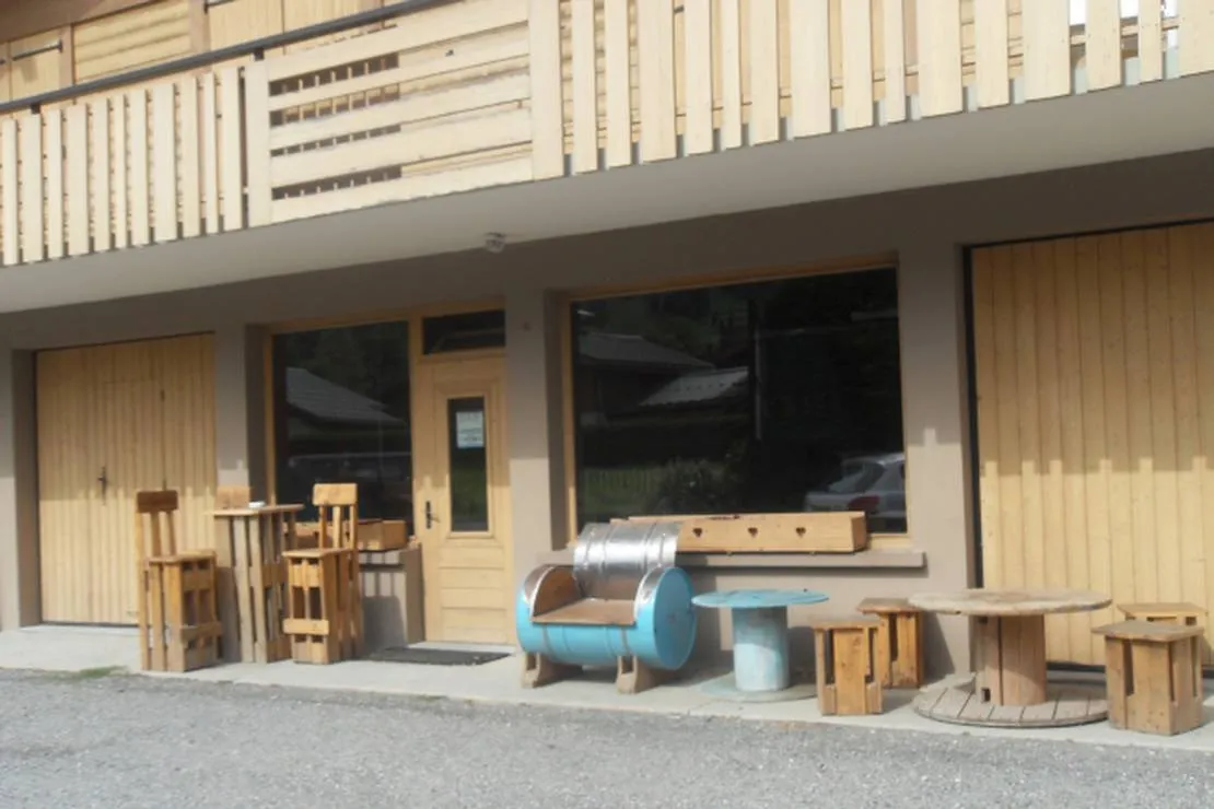 camping-les-pres-de-larly-praz-sur-arly-ajkmn