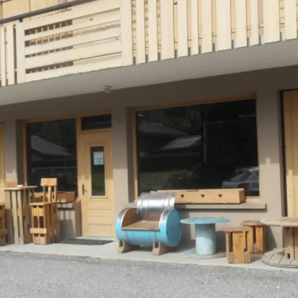 camping-les-pres-de-larly-praz-sur-arly-ajkmn