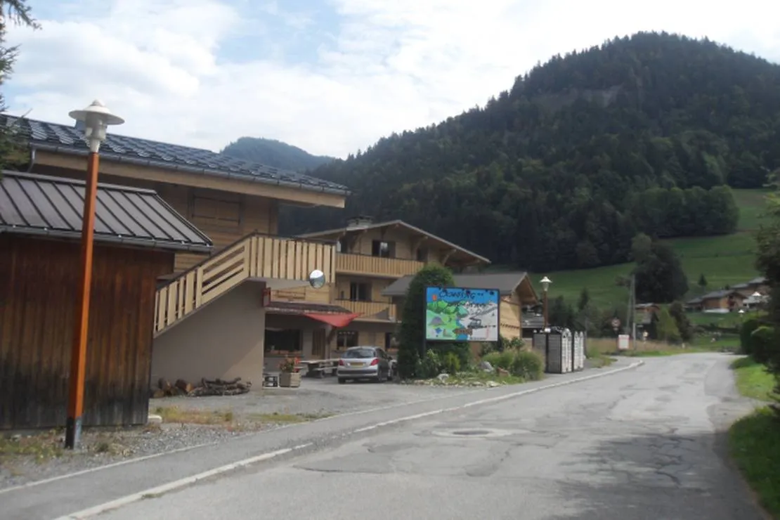 camping-les-pres-de-larly-praz-sur-arly-mq8zw