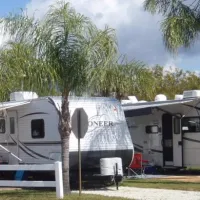 Del-Raton RV Park