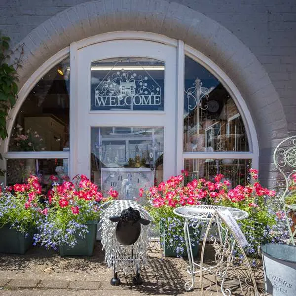 hatton-country-world-warwick-bjpbq
