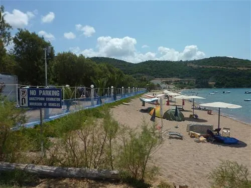 loutsa-finikounda-en-methoni-kobjz