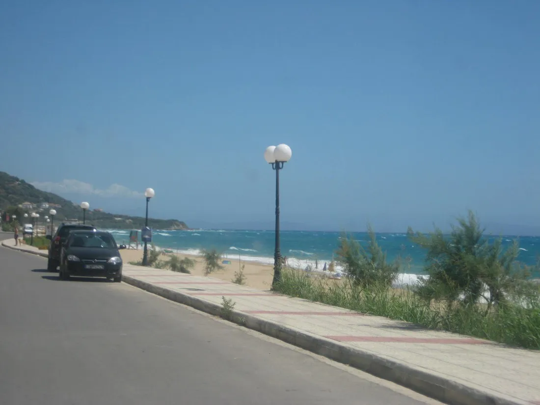 loutsa-finikounda-en-methoni-rkeeh