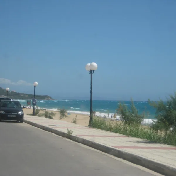 loutsa-finikounda-en-methoni-rkeeh
